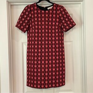 Loft Red. Lack White floral damask shift Dress. Size Medium